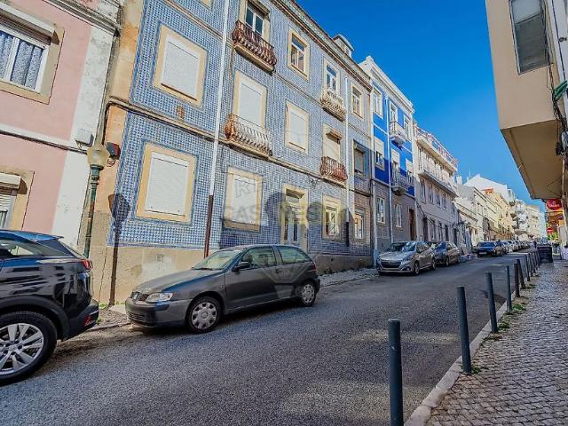 Apartment T2 in Ajuda, Lisboa