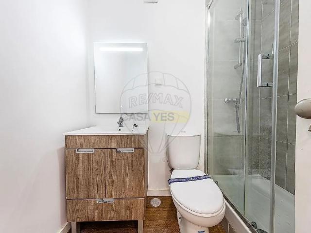 Apartment T2 in Alto do Seixalinho, Santo André e Verderena, Barreiro