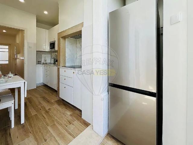 Apartment T2 in Alcântara, Lisboa