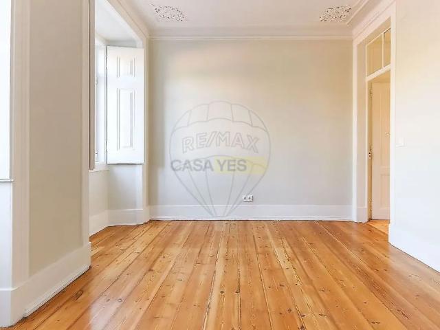 Apartment T2 in Alcântara, Lisboa