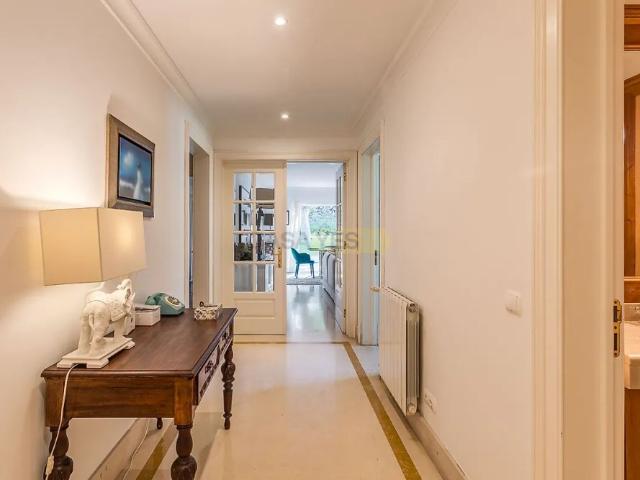 Apartment T2 in Alcabideche, Cascais
