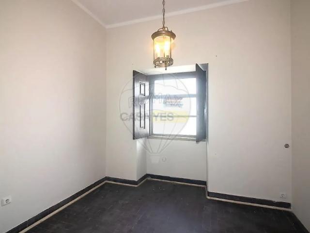 Apartment T2 in Aldeia Galega da Merceana e Aldeia Gavinha, Alenquer