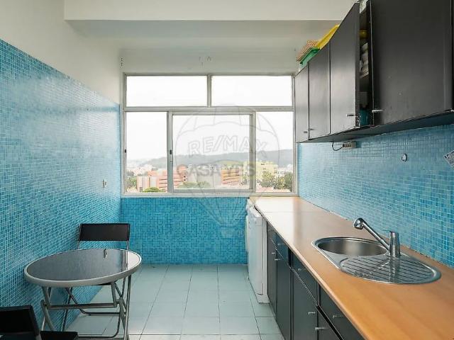 Apartment T2 in Alfragide, Amadora