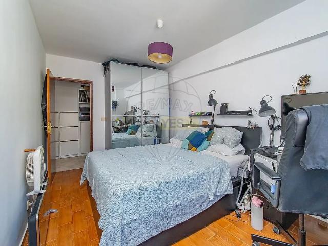 Apartment T2 in Algés, Linda a Velha e Cruz Quebrada Dafundo, Oeiras