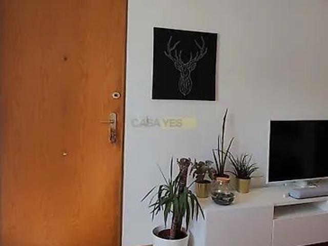 Apartment T2 in Algés, Linda a Velha e Cruz Quebrada Dafundo, Oeiras