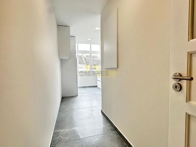 Apartment T2 in Avenidas Novas, Lisboa