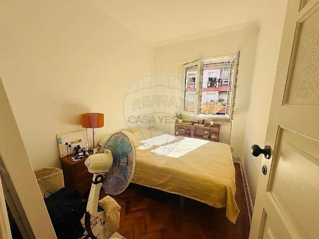 Apartment T2 in Avenidas Novas, Lisboa