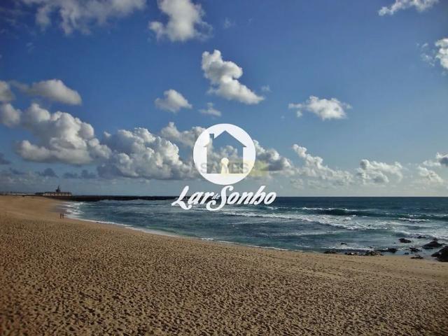 Apartment T2 in Aver o Mar, Amorim e Terroso, Póvoa de Varzim