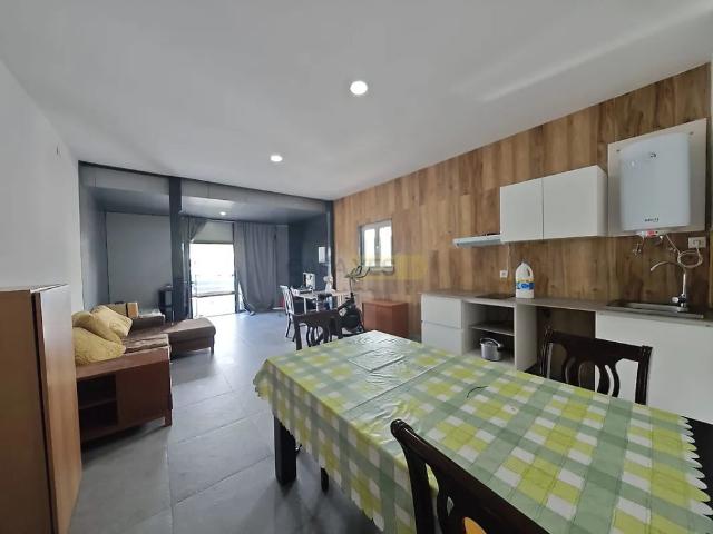 Apartment T2 in Azeitão São Lourenço e São Simão, Setúbal