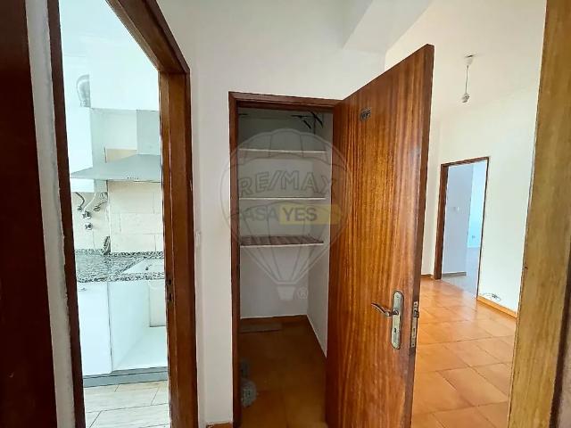 Apartment T2 in Barcarena, Oeiras