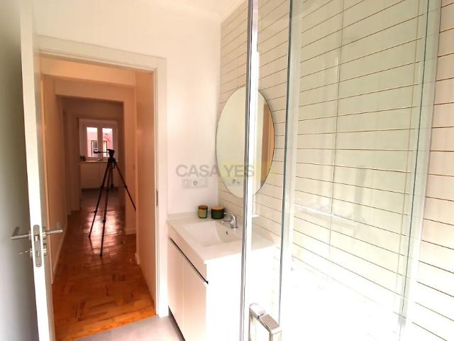 Apartment T2 in Beato, Lisboa