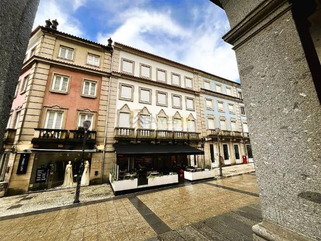Apartment T2 in Braga Maximinos, Sé e Cividade, Braga
