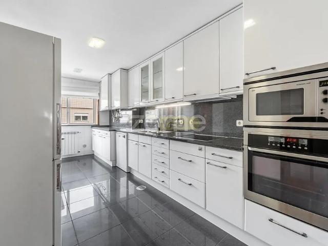 Apartment T2 in Braga Maximinos, Sé e Cividade, Braga