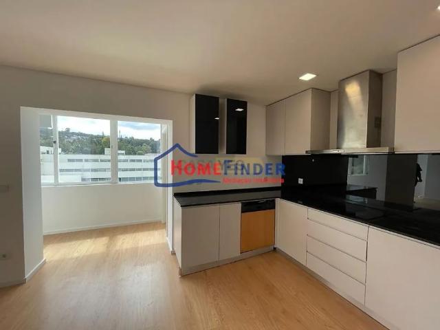 Apartment T2 in Braga São José de São Lázaro e São João do Souto, Braga