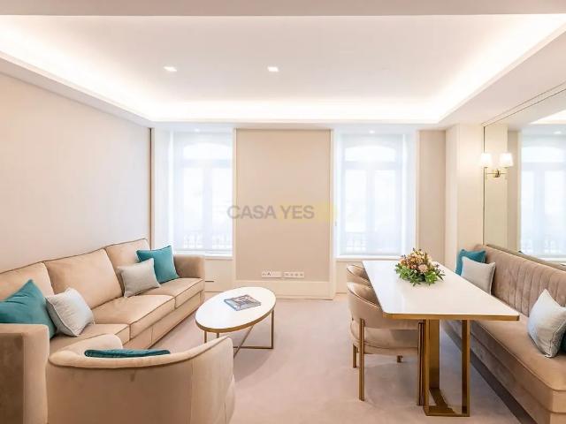 Apartment T2 in Estrela, Lisboa