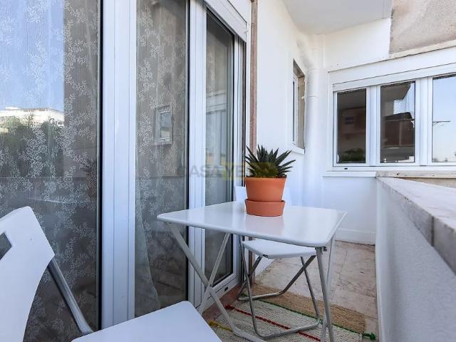 Apartment T2 in Estrela, Lisboa