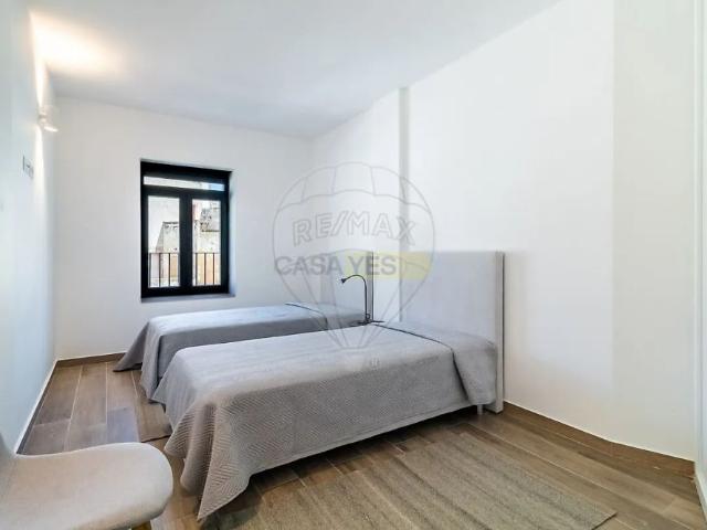 Apartment T2 in Faro Sé e São Pedro, Faro