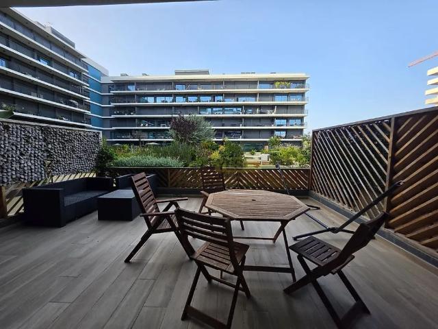 Apartment T2 in Faro Sé e São Pedro, Faro
