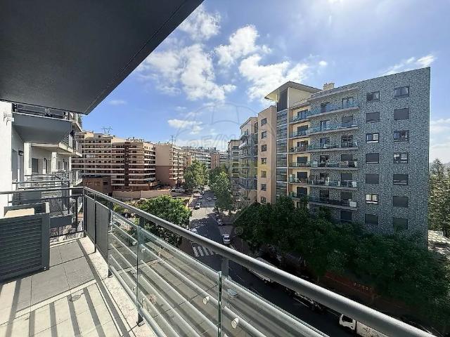 Apartment T2 in Odivelas, Odivelas