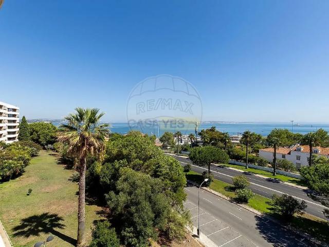 Apartment T2 in Oeiras e São Julião da Barra, Paço de Arcos e Caxias, Oeiras