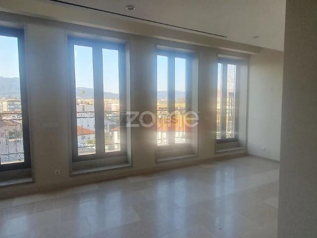 Apartment T2 in Oliveira, São Paio e São Sebastião, Guimarães