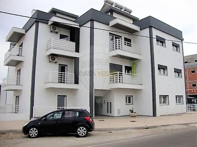 Apartment T2 in Lourinhã e Atalaia, Lourinhã
