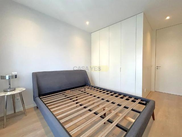 Apartment T2 in Lordelo do Ouro e Massarelos, Porto