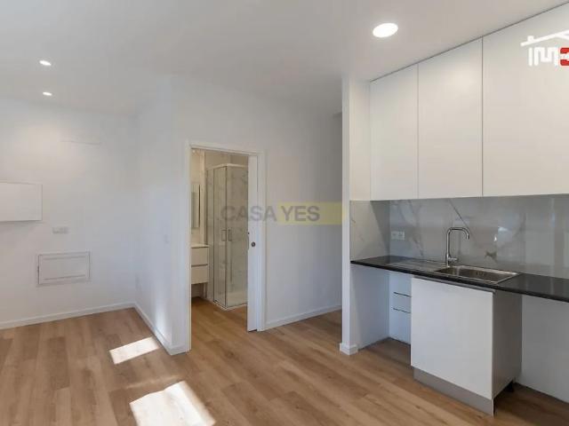 Apartment T2 in Leiria, Pousos, Barreira e Cortes, Leiria
