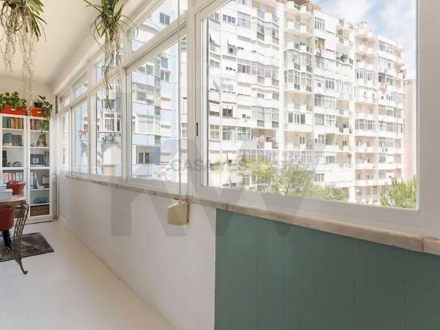 Apartment T2 in Lumiar, Lisboa