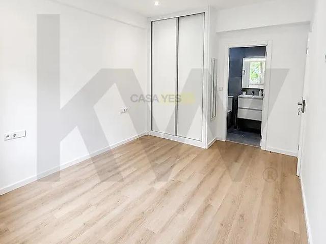 Apartment T2 in Lumiar, Lisboa