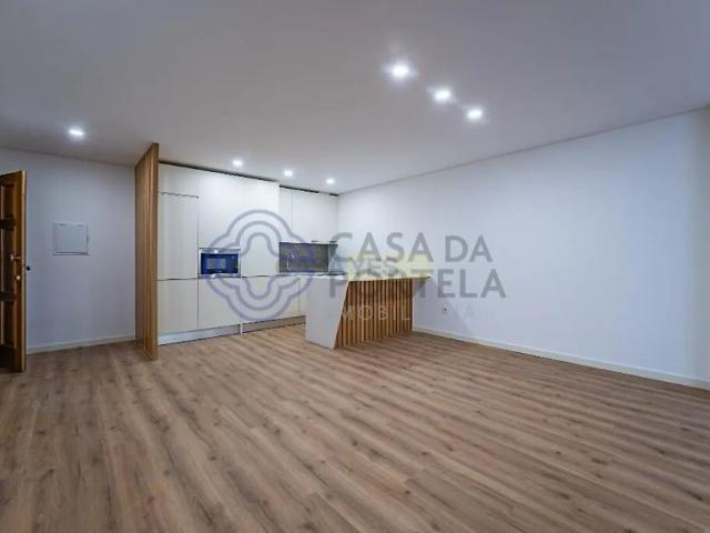 Apartment T2 in Matosinhos e Leça da Palmeira, Matosinhos