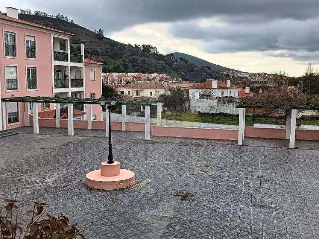 Apartment T2 in Malveira e São Miguel de Alcainça, Mafra