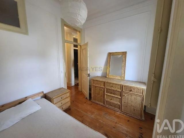 Apartment T2 in Misericórdia, Lisboa