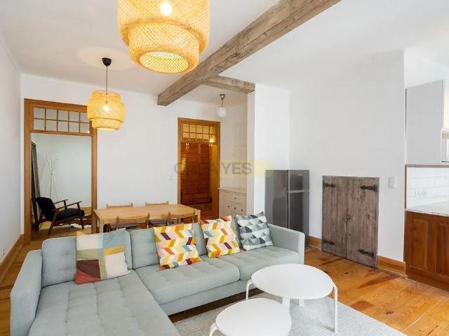 Apartment T2 in Misericórdia, Lisboa