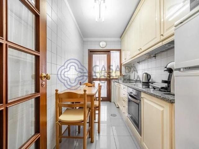 Apartment T2 in São Mamede de Infesta e Senhora da Hora, Matosinhos