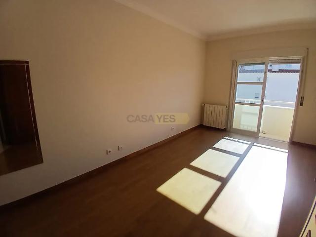 Apartment T2 in São Domingos de Rana, Cascais