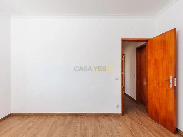 Apartment T2 in São Domingos de Rana, Cascais
