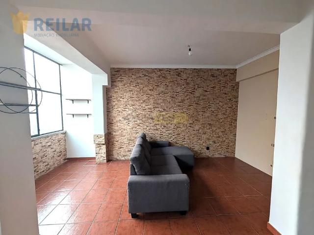 Apartment T2 in Sacavém e Prior Velho, Loures