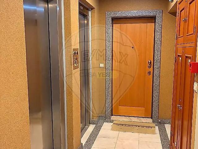 Apartment T2 in Sacavém e Prior Velho, Loures