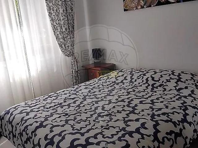 Apartment T2 in Santo António dos Cavaleiros e Frielas, Loures