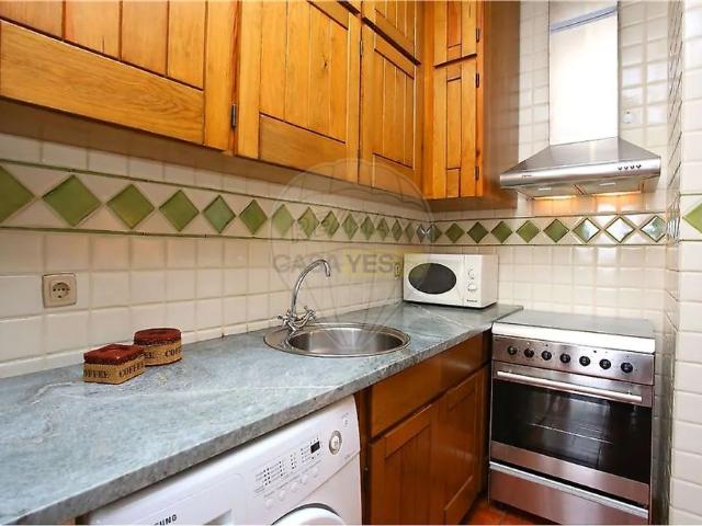 Apartment T2 in Santo António dos Olivais, Coimbra