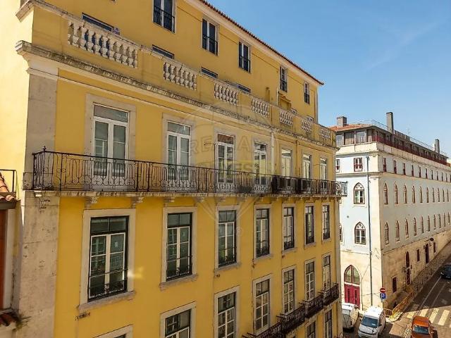 Apartment T2 in Santa Maria Maior, Lisboa