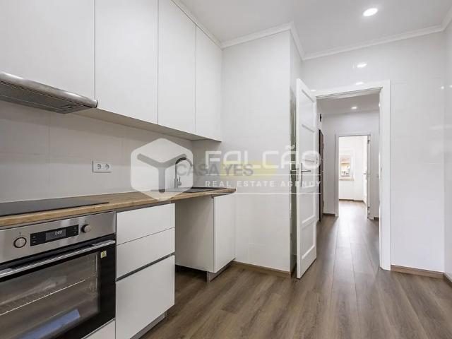 Apartment T2 in Santarém Marvila, Santa Iria da Ribeira de Santarém, Santarém São Salvador e Santarém São Nicolau, Santarém