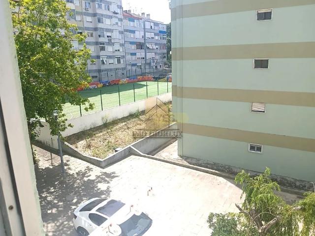 Apartment T2 in Setúbal São Julião, Nossa Senhora da Anunciada e Santa Maria da Graça, Setúbal