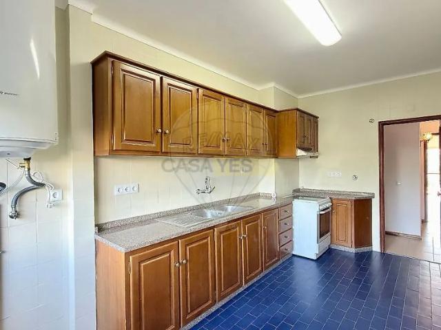 Apartment T2 in Setúbal São Julião, Nossa Senhora da Anunciada e Santa Maria da Graça, Setúbal