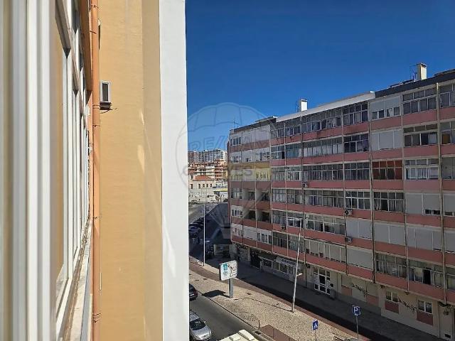 Apartment T2 in Setúbal São Julião, Nossa Senhora da Anunciada e Santa Maria da Graça, Setúbal