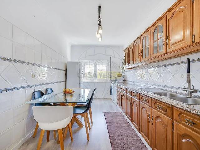 Apartment T2 in Seixal, Arrentela e Aldeia de Paio Pires, Seixal