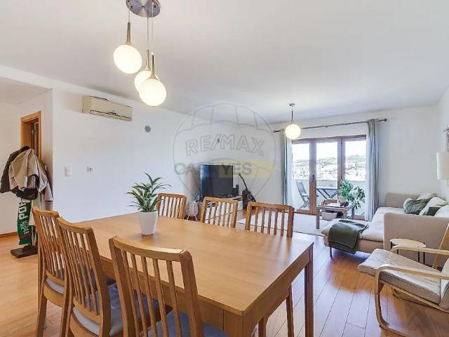 Apartment T2 in Póvoa de Santa Iria e Forte da Casa, Vila Franca de Xira