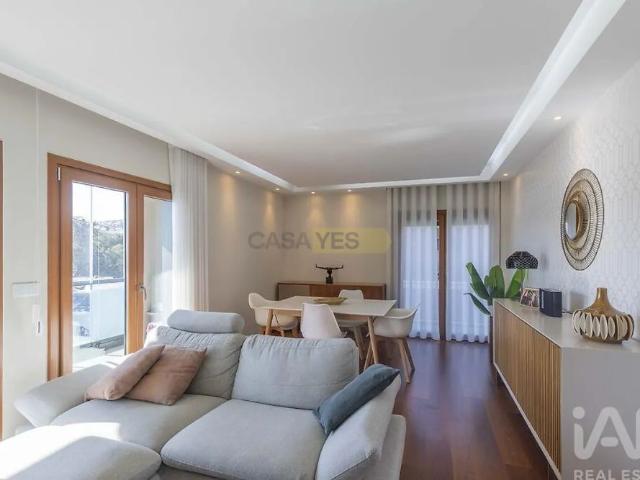 Apartment T2 in Pontinha e Famões, Odivelas