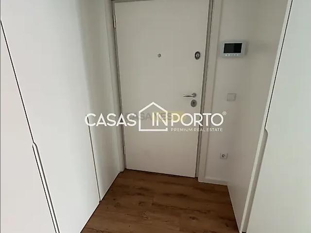 Apartment T2 in Paranhos, Porto